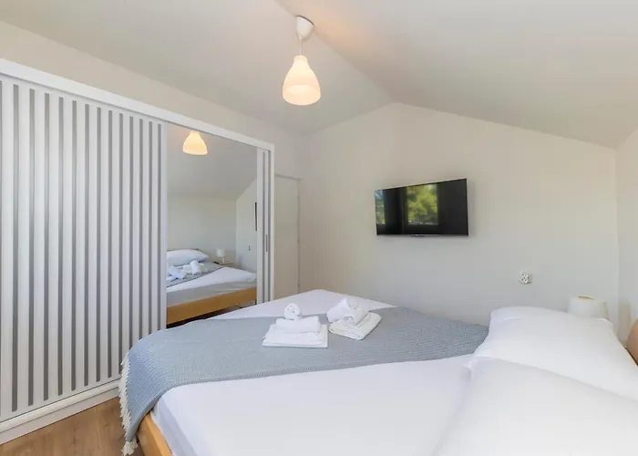 Sunset Apartment